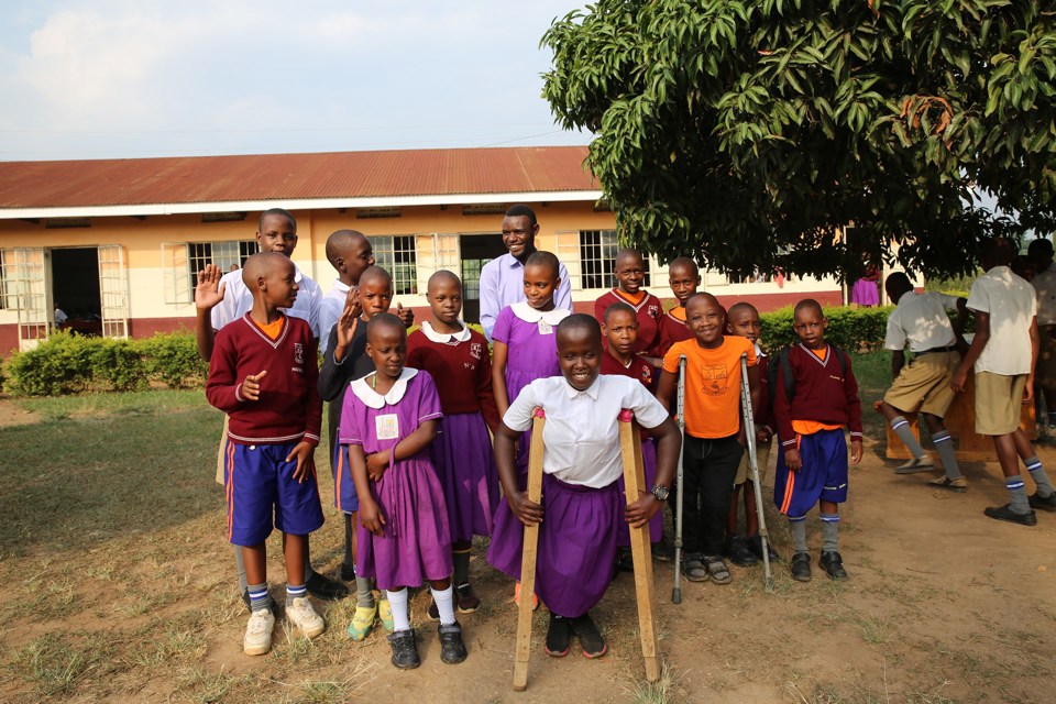 Uganda Jackline Med Elever